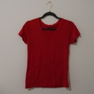 plain v neck tee